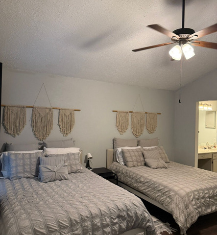 Image 13 of 17 For 6503 Honey Hill