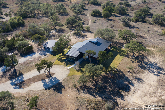 Image 37 of 45 For 417 Southwick Ranch