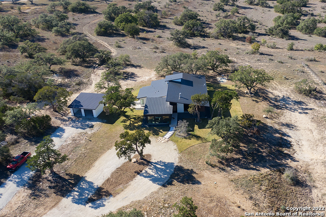 Image 38 of 45 For 417 Southwick Ranch