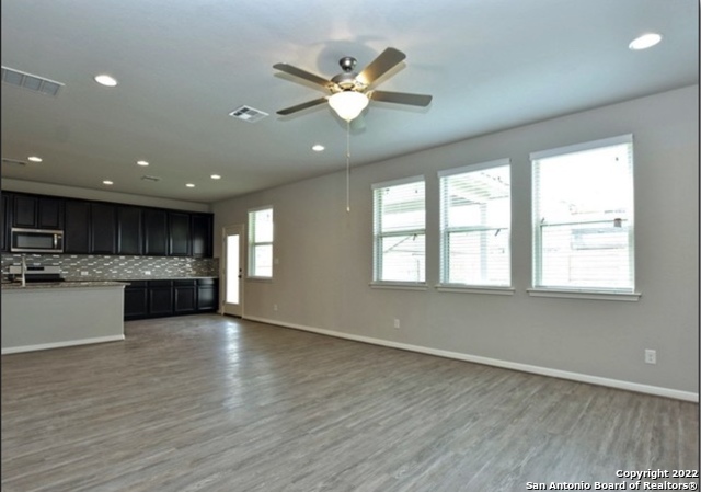 Image 5 of 11 For 13214 Bucktree Dr