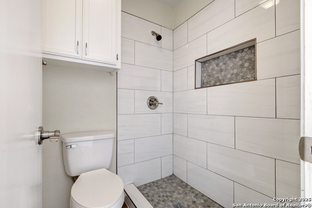 Image 13 of 25 For 9326 Whisper Pt