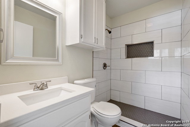 Image 18 of 25 For 9326 Whisper Pt