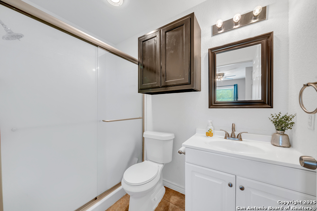 Image 14 of 28 For 505 Olive St