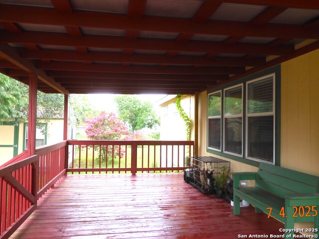 Image 17 of 43 For 22519 Savannah Heights