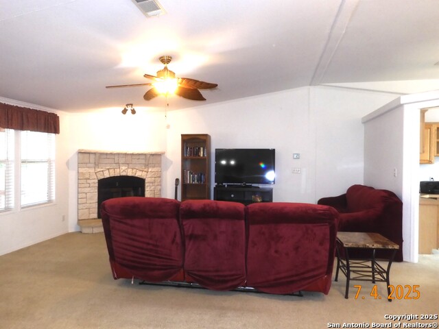 Image 26 of 43 For 22519 Savannah Heights