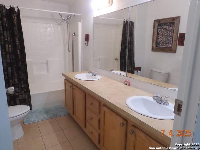 Image 38 of 43 For 22519 Savannah Heights