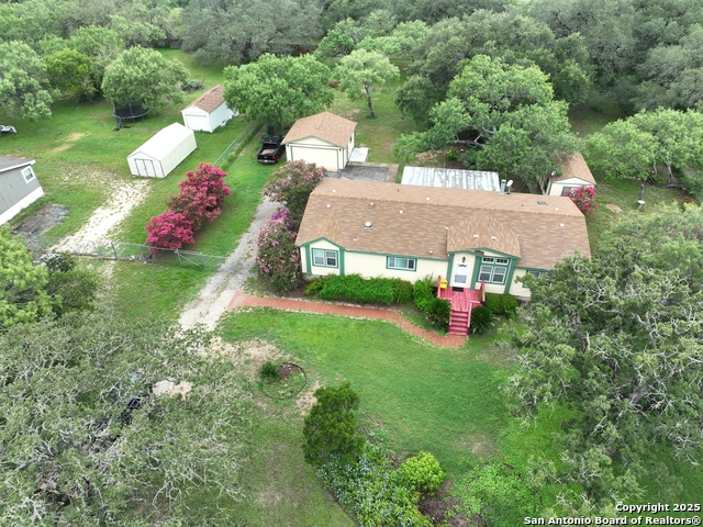 Image 4 of 43 For 22519 Savannah Heights