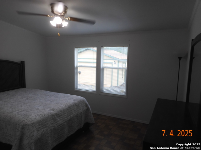 Image 40 of 43 For 22519 Savannah Heights