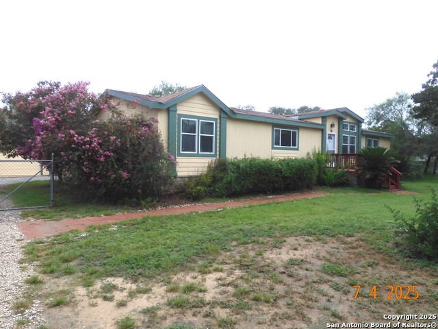 Image 5 of 43 For 22519 Savannah Heights