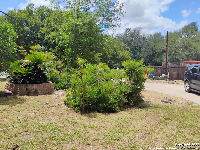 Image 10 of 55 For 9230 Valley View Lane E