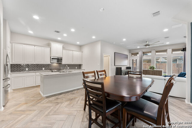 Listing photo id 13 for 14541 Bald Eagle Ln