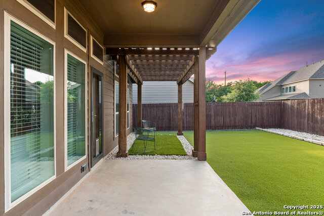 Listing photo id 36 for 14541 Bald Eagle Ln