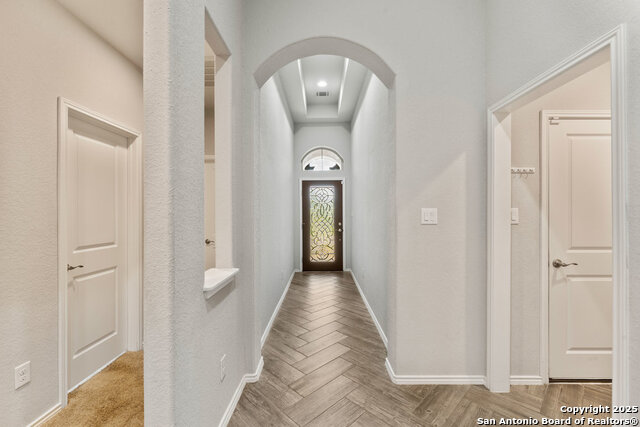 Listing photo id 3 for 14541 Bald Eagle Ln