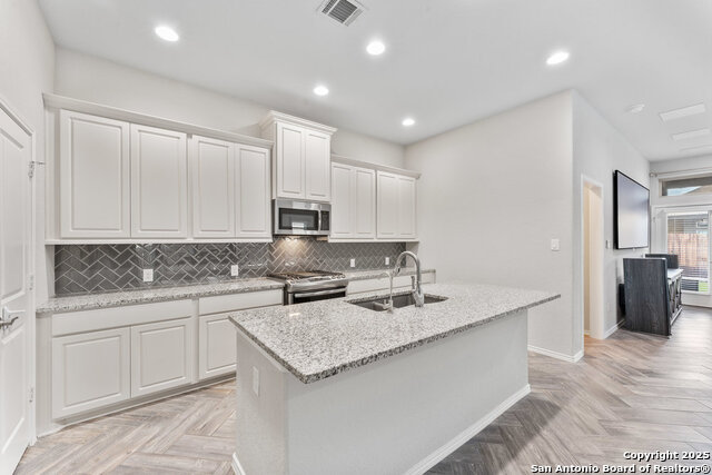 Listing photo id 7 for 14541 Bald Eagle Ln