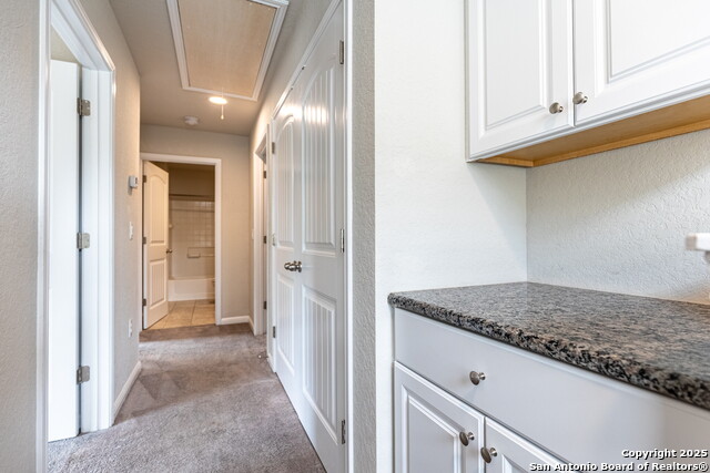 Listing photo id 14 for 10322 Relic Oaks