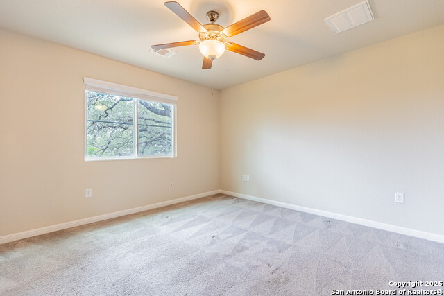 Listing photo id 17 for 10322 Relic Oaks