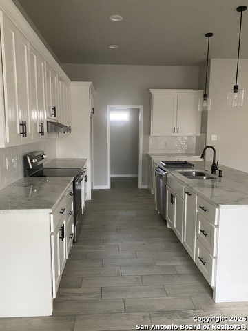 Image 5 of 20 For 414 Pitaya Lane