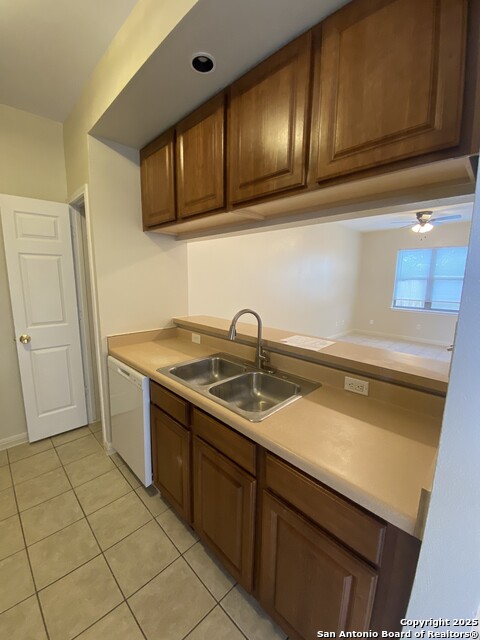 Image 8 of 10 For 506 Dukeway Dr.  2