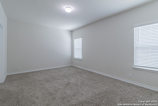 Image 18 of 47 For 13515 Boothe