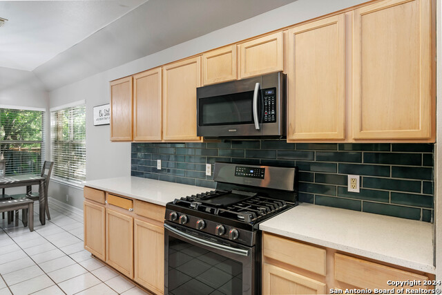 Image 10 of 21 For 7931 Sierra Verde
