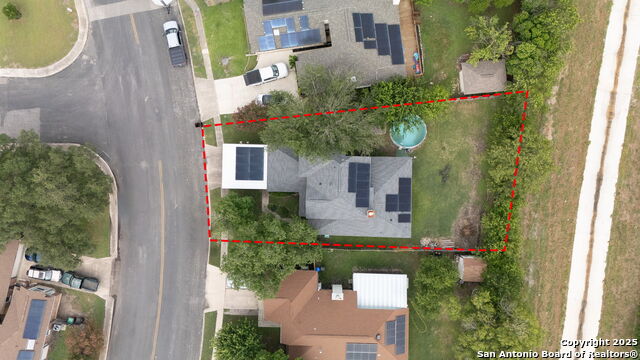 Image 28 of 31 For 4307 Lakebend West