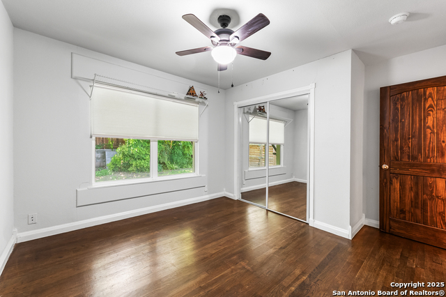 Listing photo id 6 for 808 Eventide