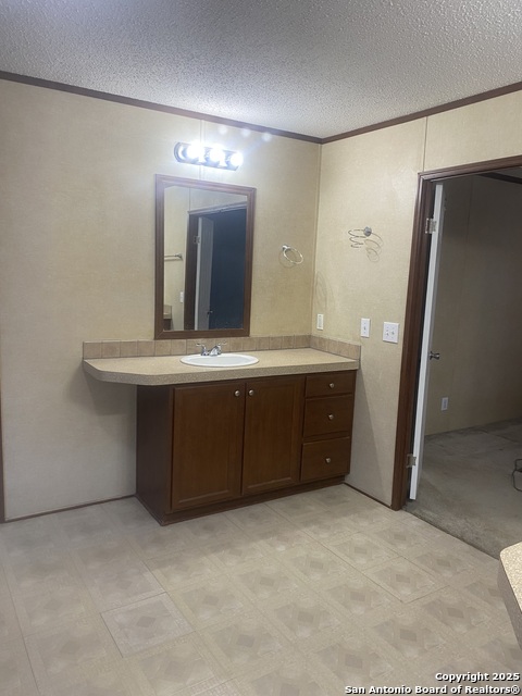 Image 18 of 51 For 285 Rhonda