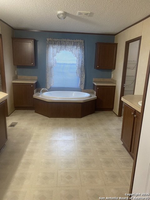 Image 20 of 51 For 285 Rhonda