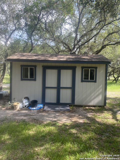 Image 6 of 51 For 285 Rhonda