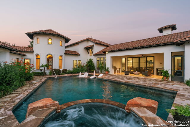 Listing photo id 8 for 203 Wellesley Landing
