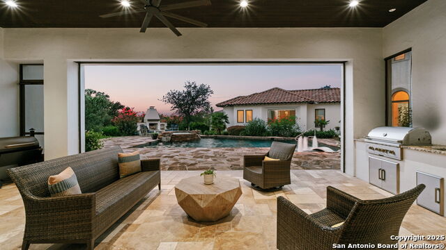 Listing photo id 36 for 203 Wellesley Landing