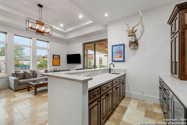 Listing photo id 39 for 203 Wellesley Landing