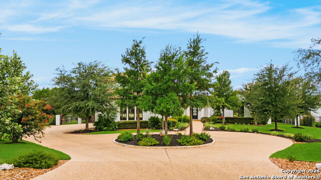 Listing photo id 52 for 203 Wellesley Landing