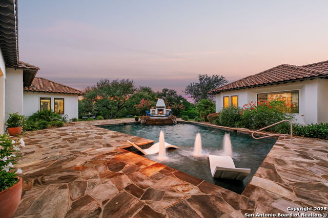 Listing photo id 7 for 203 Wellesley Landing