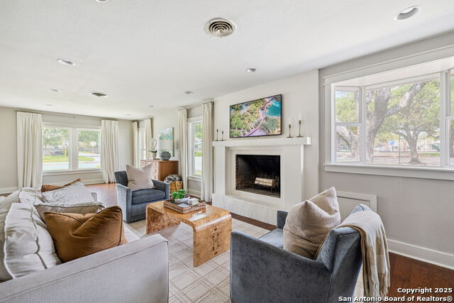 Image 10 of 39 For 403 Larkwood