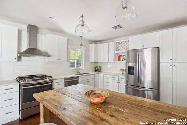 Image 13 of 39 For 403 Larkwood