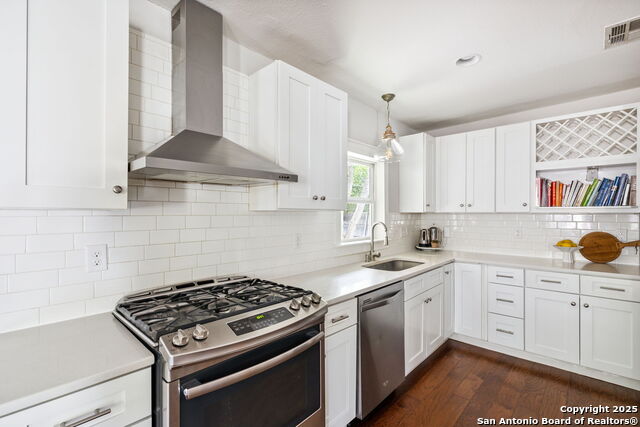 Image 14 of 39 For 403 Larkwood