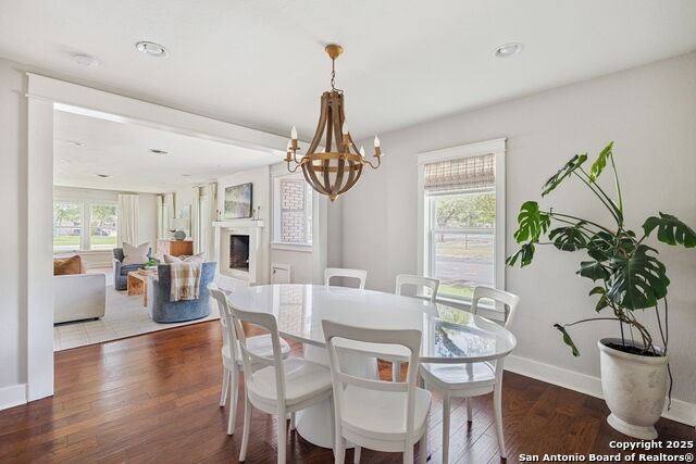 Image 16 of 39 For 403 Larkwood
