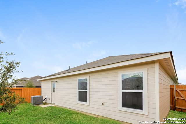 Image 15 of 15 For 12025 Claudette St.