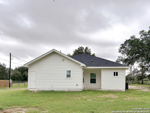 Listing photo id 24 for 134 County Road 6813