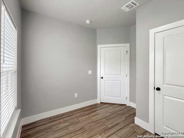 Listing photo id 5 for 134 County Road 6813