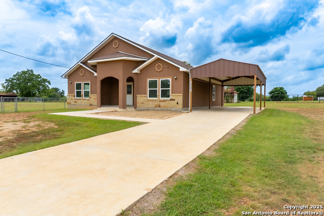 Details for 18687 Rolling Meadow, Lytle, TX 78052
