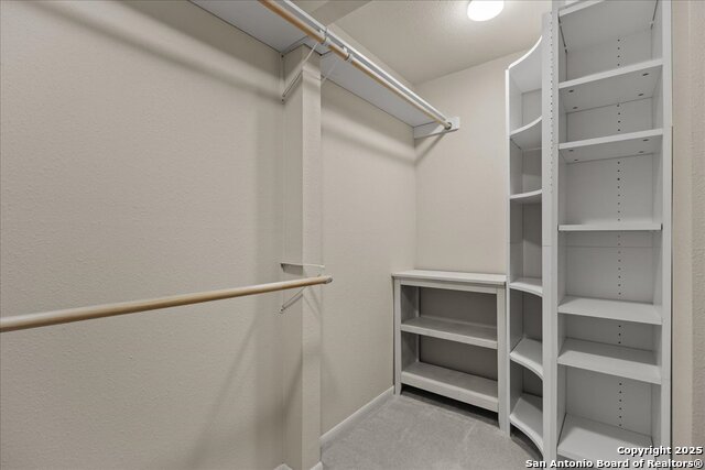 Listing photo id 15 for 16209 Oxbow
