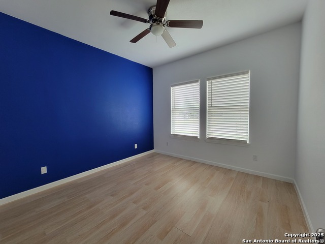 Listing photo id 6 for 3402 Salinas W
