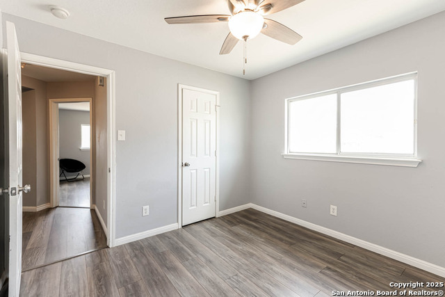 Listing photo id 15 for 5347 Boston Farm