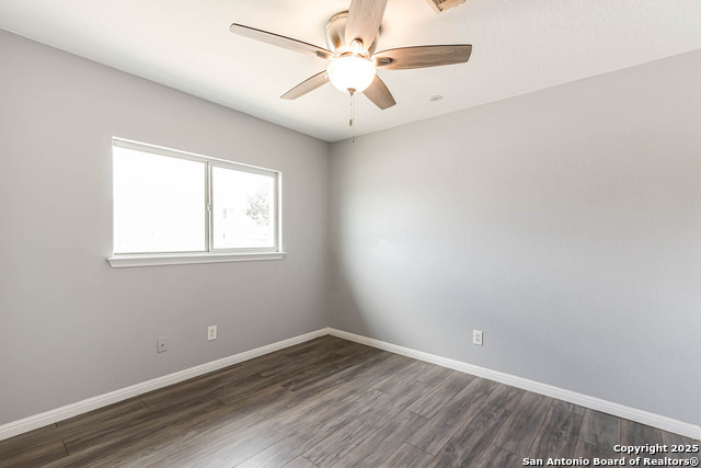 Listing photo id 16 for 5347 Boston Farm