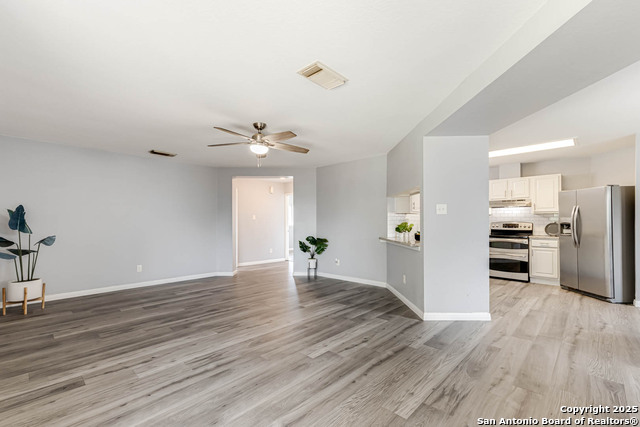 Listing photo id 19 for 5347 Boston Farm
