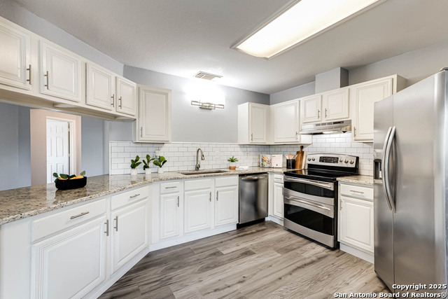 Listing photo id 2 for 5347 Boston Farm