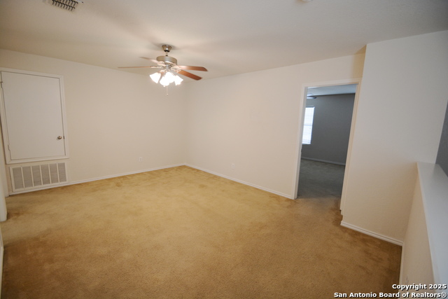 Listing photo id 9 for 3506 Ashleaf Wells