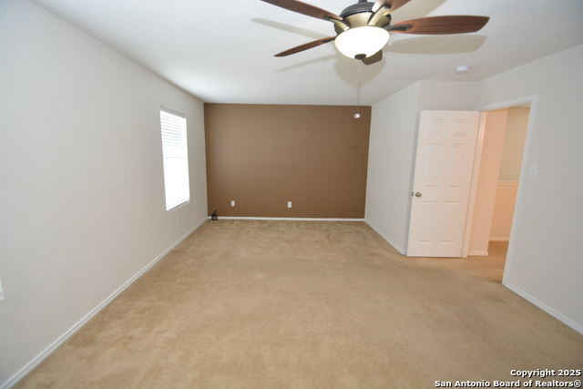 Listing photo id 13 for 3506 Ashleaf Wells